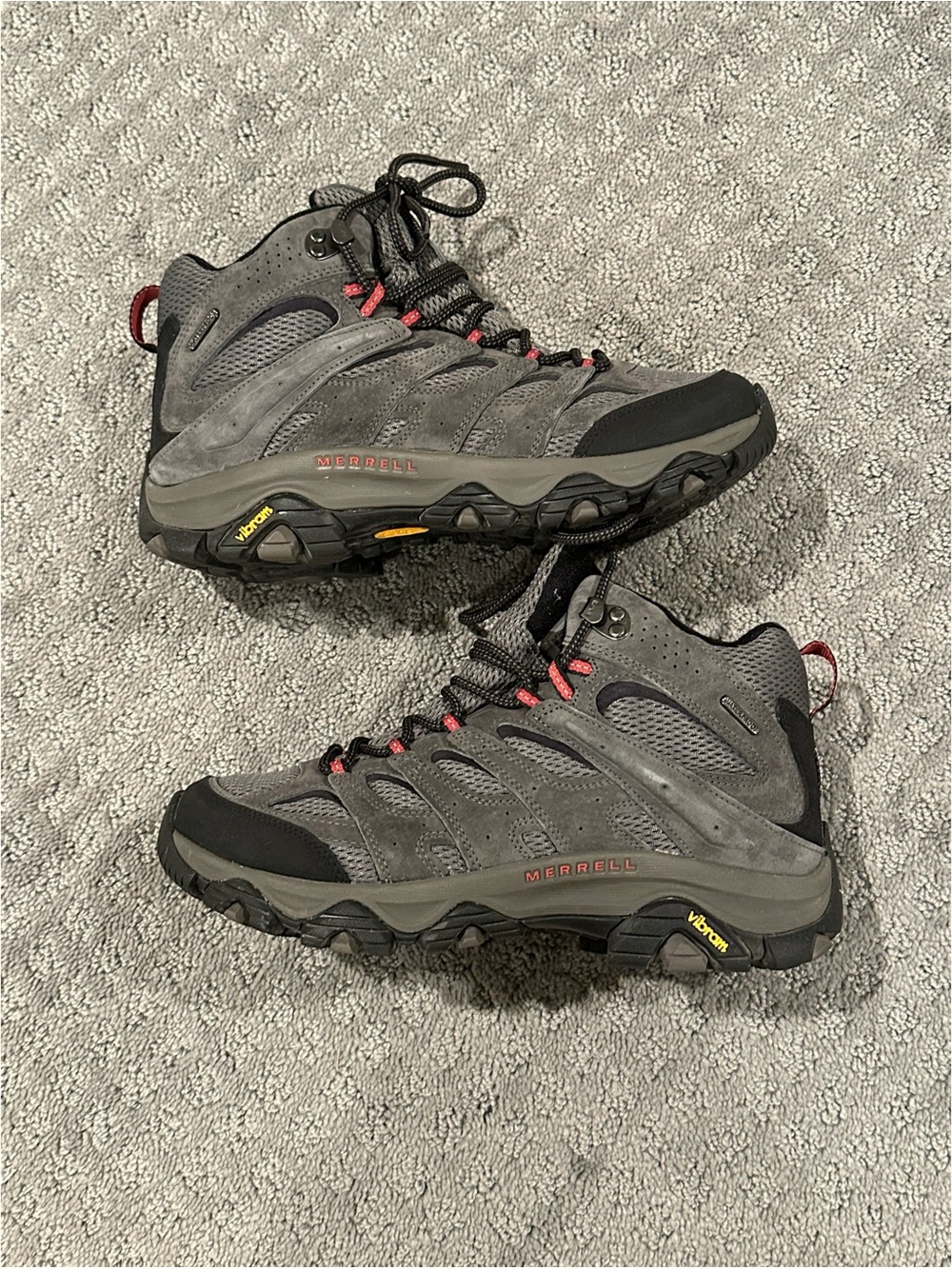 Merrell Moab 2 Mid Waterproof Hiking Boots Men’s Size 9W (9W) Gray Vibram Soles